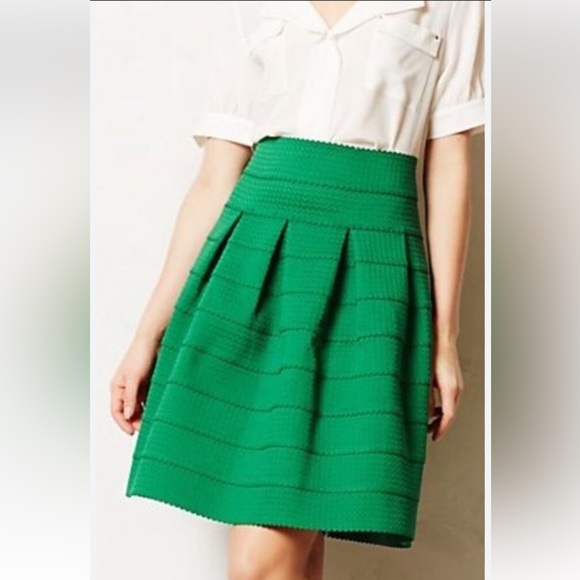 Girls From Savoy Dresses & Skirts - Girl’s From Savoy (Anthropologie) Kelly green scalloped bell skirt. XS/S. Cute!